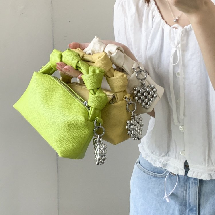 109.9USD--Charming, Fashionable and Soft Shoulder Bag-five identical bags
