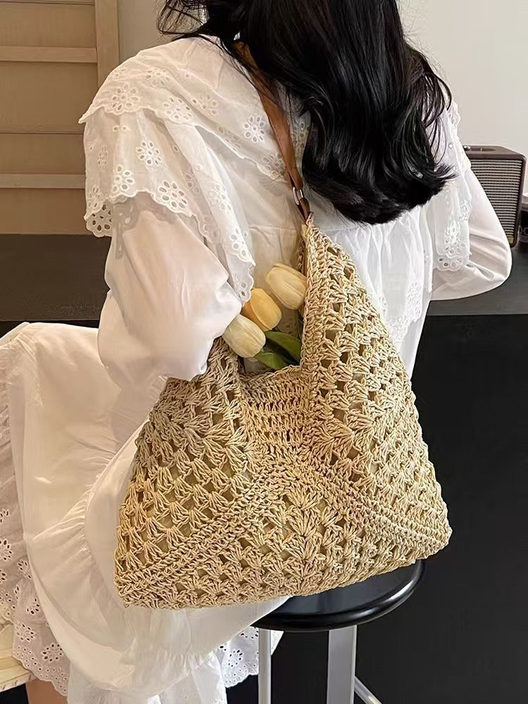 209.9SD -Brown Fashion: A Handbag That Interprets Fashion and Practicality-The price of three bags