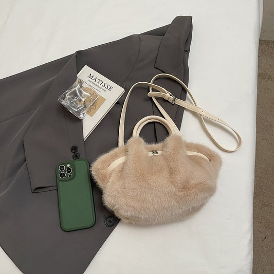 169.9USD -Brown Fashion: A Handbag That Interprets Fashion and Practicality-three identical bags