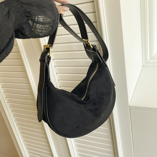 189.9USD--Simple and Elegant, a Versatile Choice - Handbag-Three identical handbags