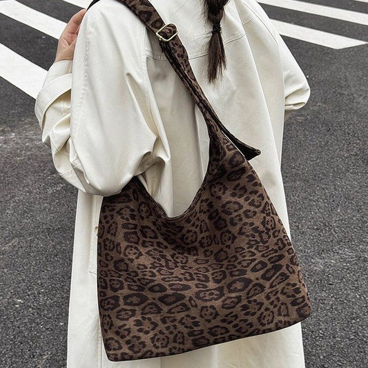 159.9 USD--Charming, Fashionable and Soft Shoulder Bag-two identical bags