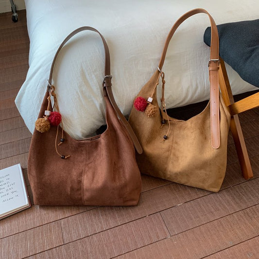 179.9USD--Brown Fashion: A Handbag That Interprets Fashion and Practicality (Upgraded model) 