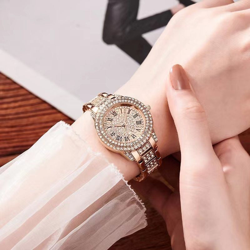 299.9USD --Fashionable and high-quality watches，mechanical movement